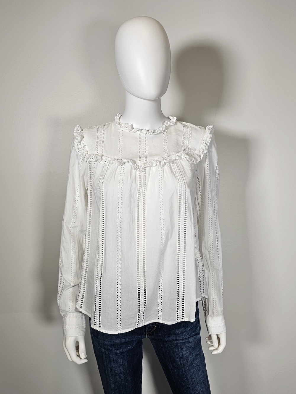 GAP White Eyelet Ruffle Long-Sleeve Blouse Sz M